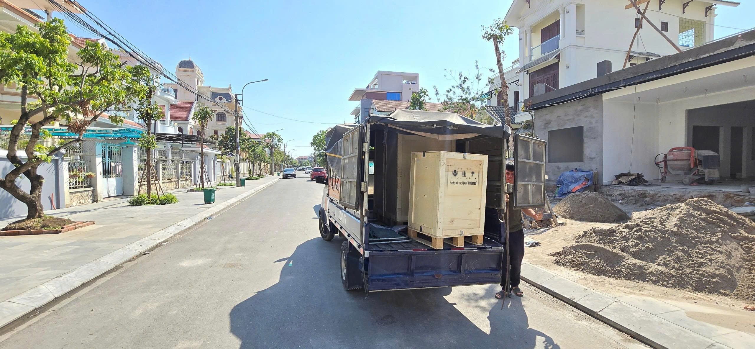 Vận chuyển máy tạo oxy công nghiệp đến công trình tại Quảng Ninh